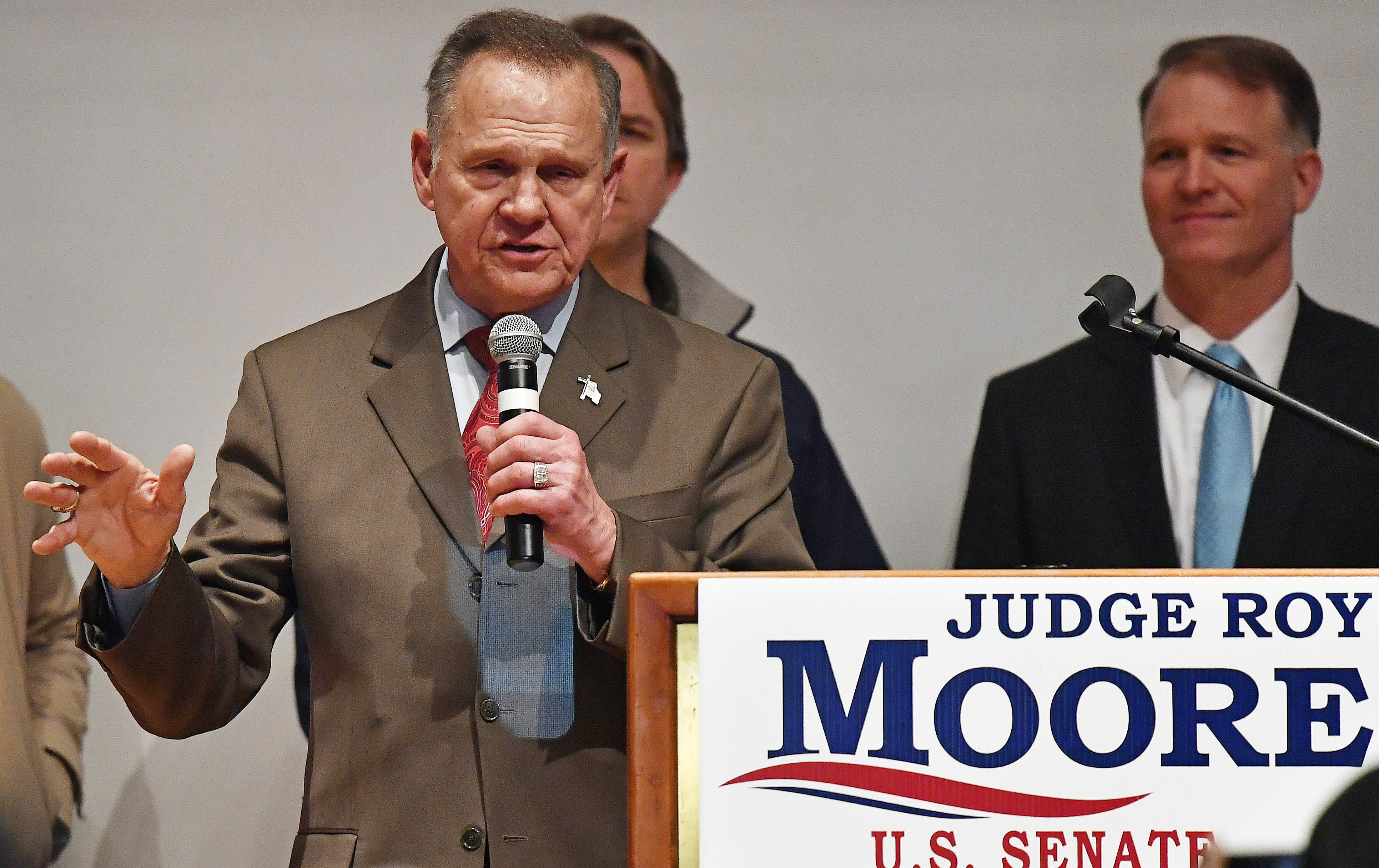 Alabama loss may offer a warning to Trump White House