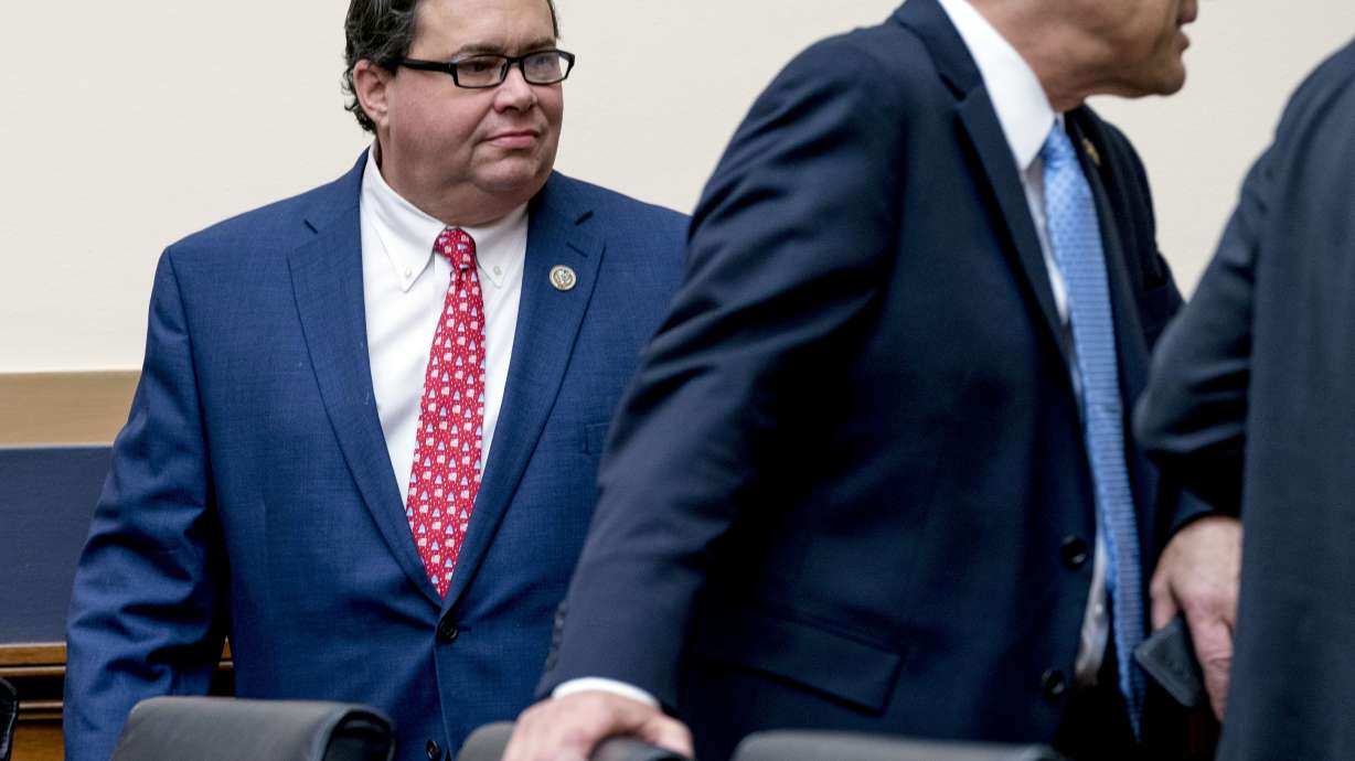 GOP's Farenthold, bowing to pressure, won't seek re-election