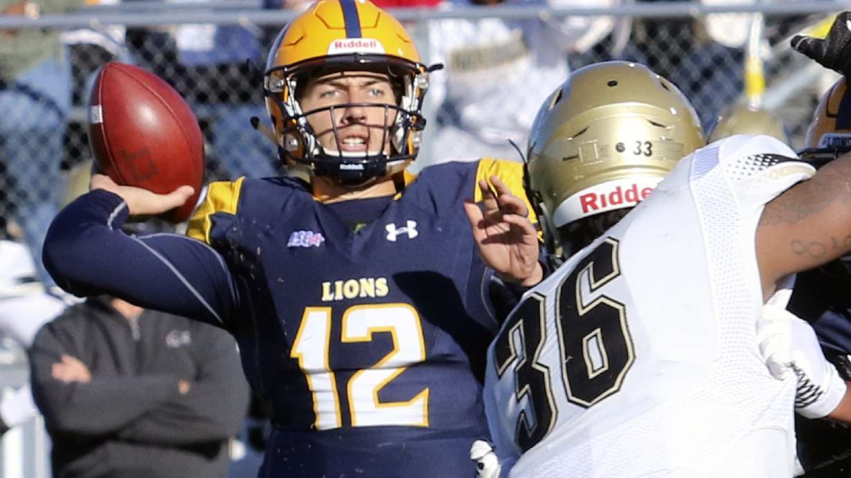 In 2nd year, West Florida faces TAMU-Commerce for D-II title