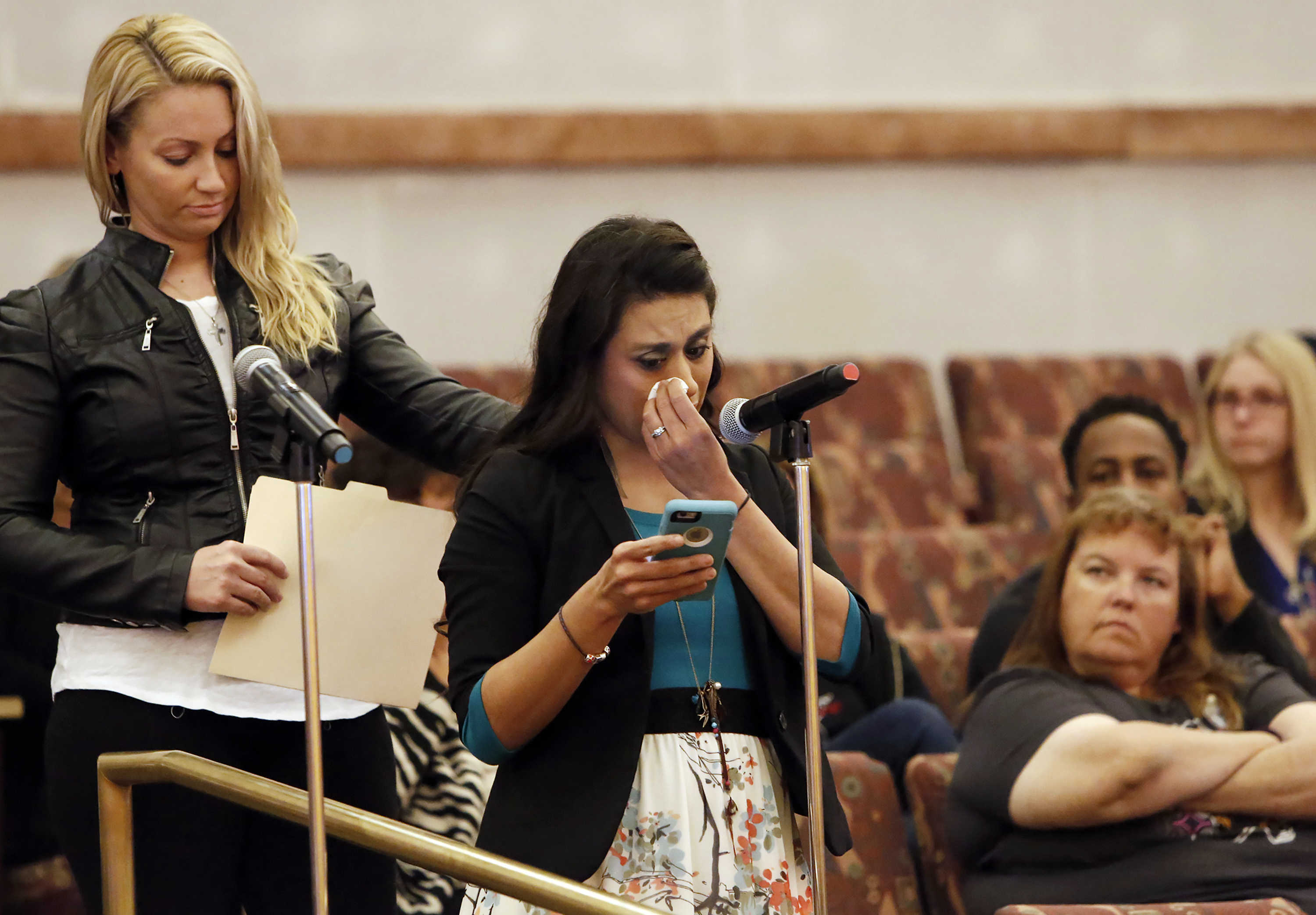 Plan released for dividing money to Vegas shooting victims