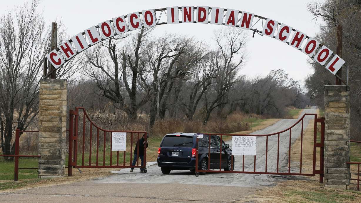 Tribes oppose planned bioterror tests near Oklahoma graves