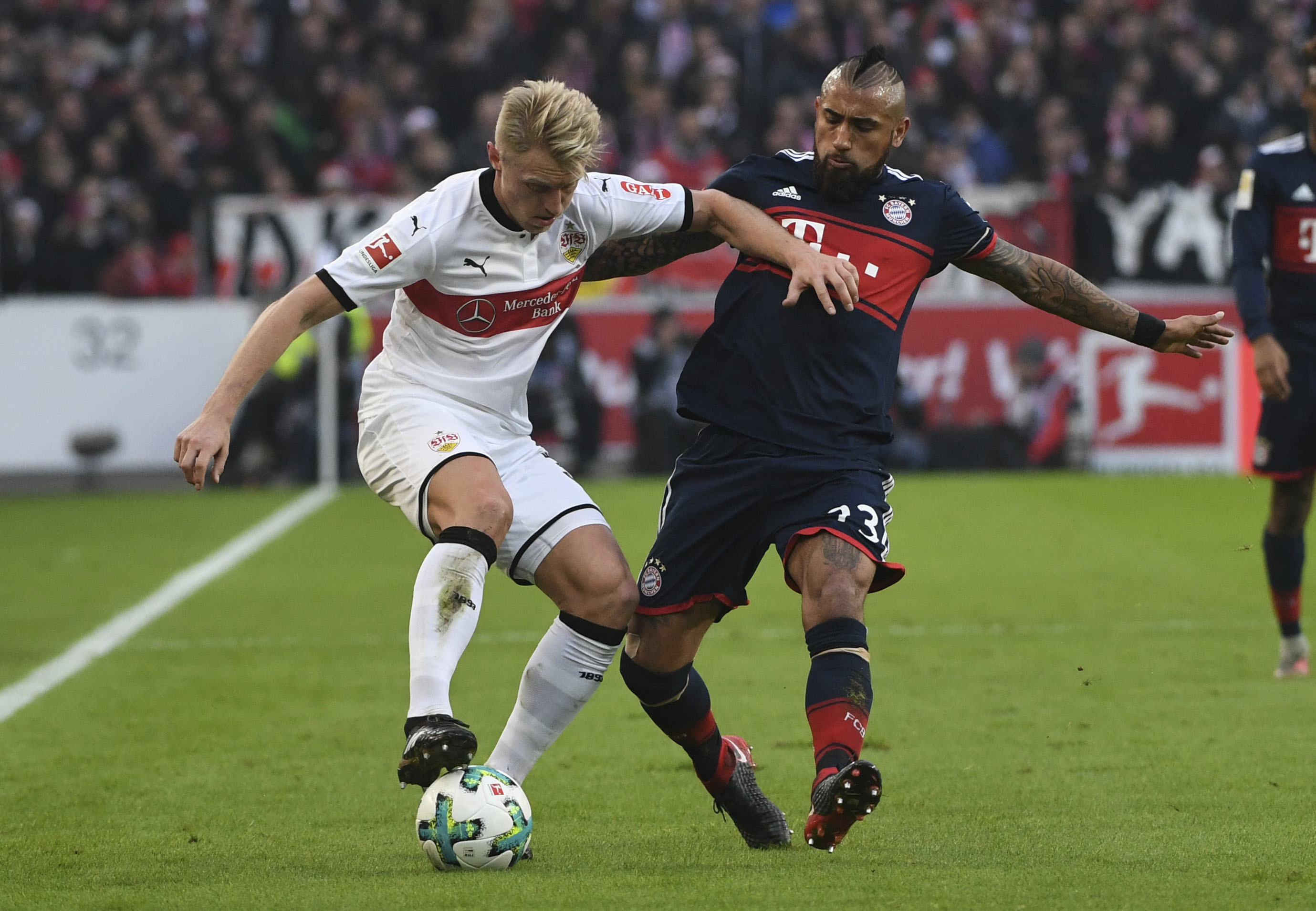 Bayern stretches Bundesliga lead, Cologne grabs 1st win