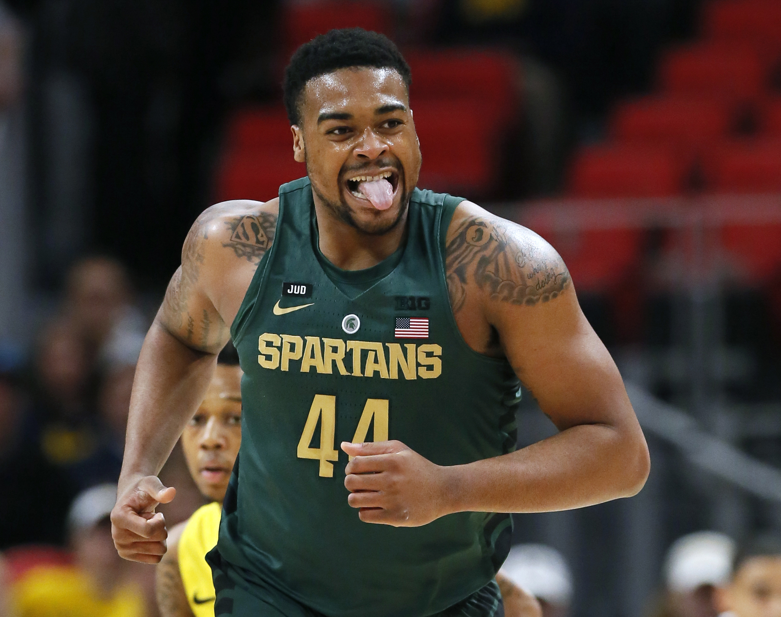 No. 2 Michigan State holds off upset-minded Oakland 86-73