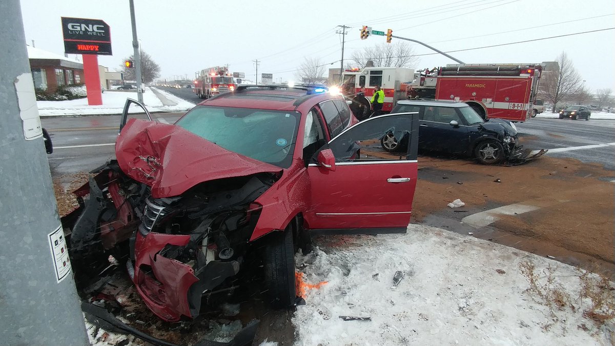 Man killed, toddler injured in T-bone crash in Logan