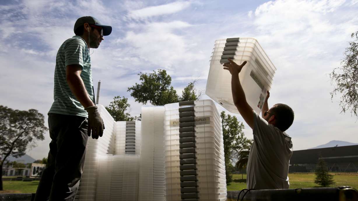 Ex-President in tight race for return to power in Chile
