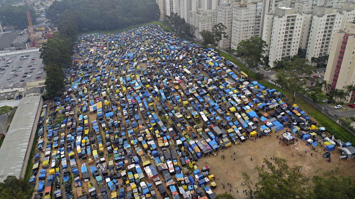 Mass occupation underscores Brazil's poverty, creates angst
