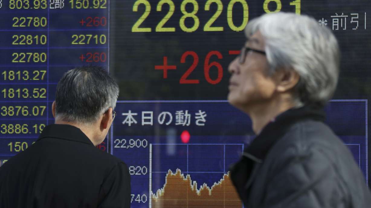 U.S. tax legislation fuels Santa rally in global stocks