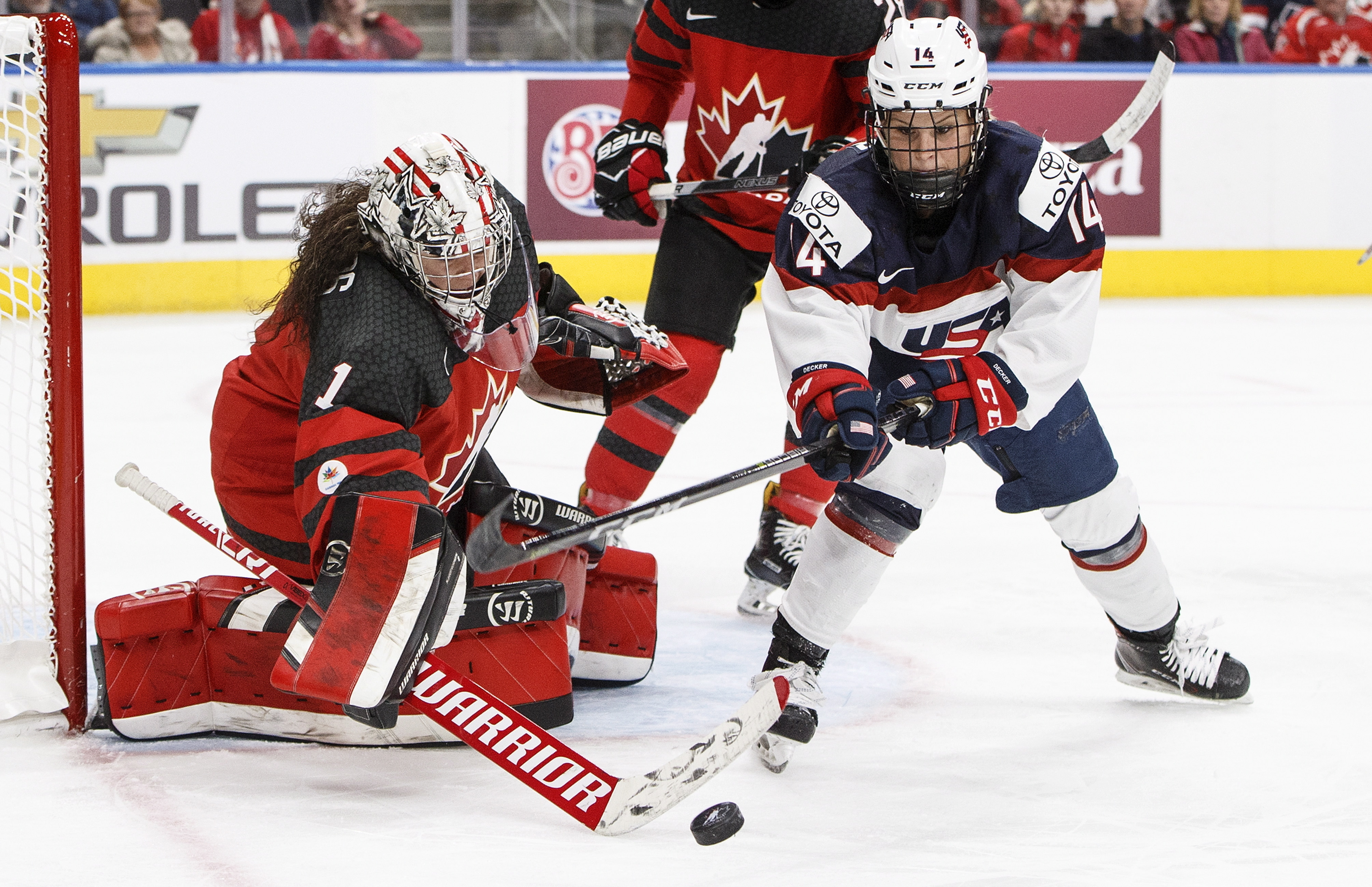 Szabados backstops Canada's women to 2-1 OT win vs US