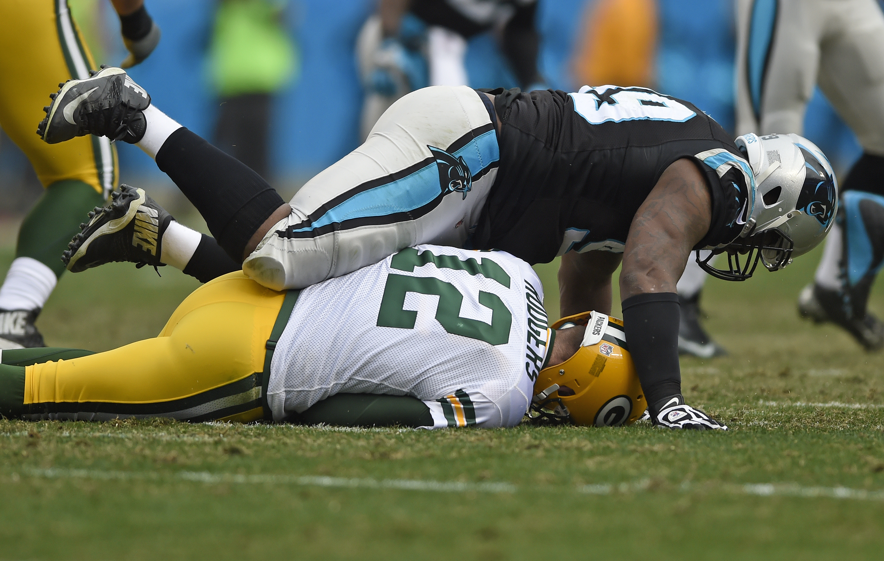 McCarthy doesn't rule out Rodgers playing against Vikings