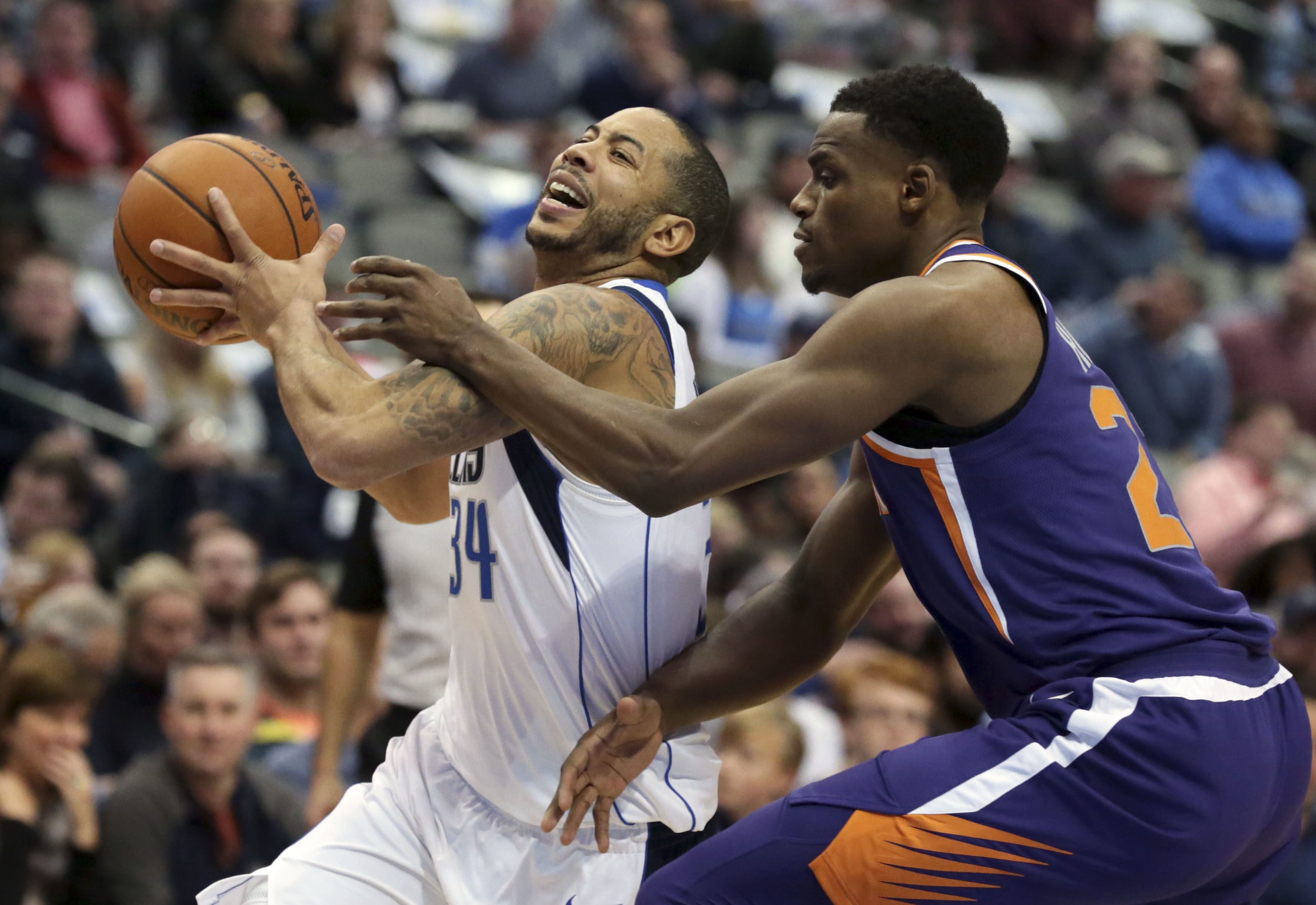 Len, Suns complete 97-91 comeback win against Mavericks