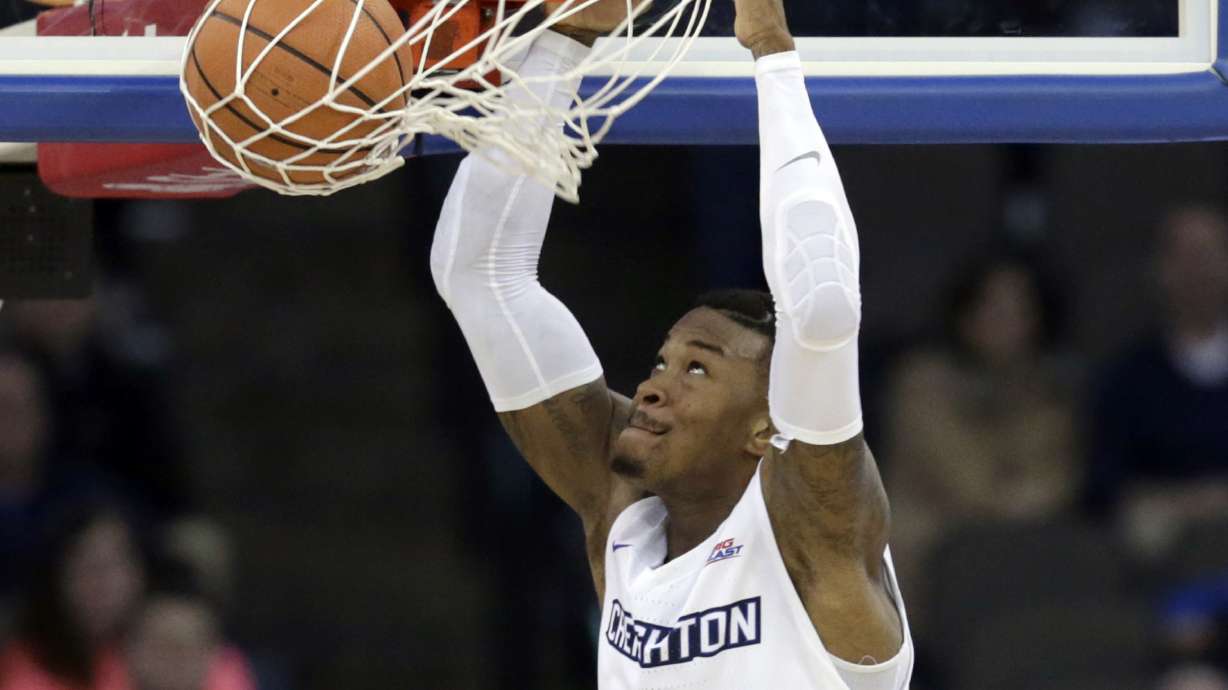 Foster scores 32, No. 25 Creighton gets past UT Arlington