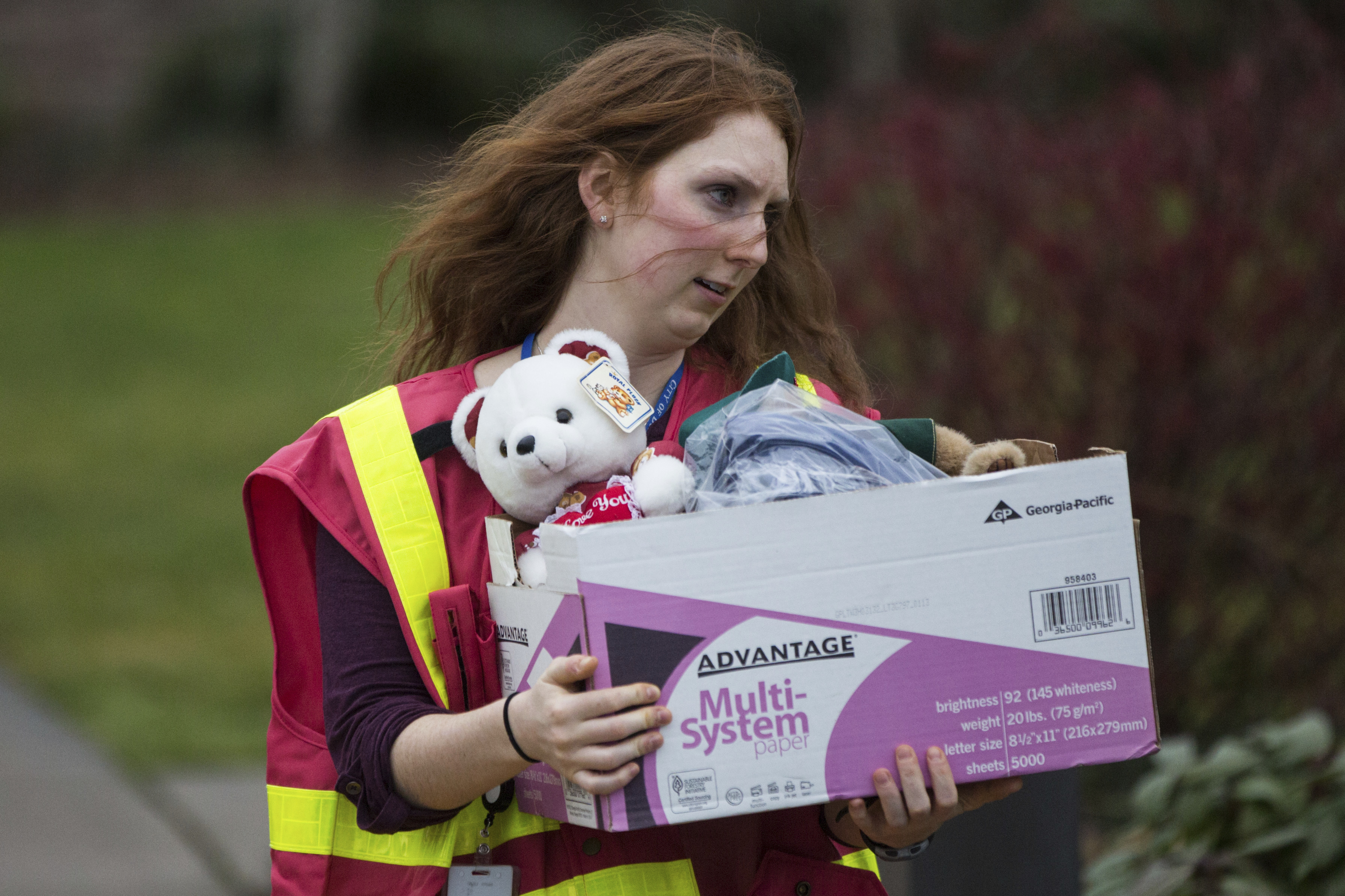 Commuters rush to Amtrak train wreckage to help survivors