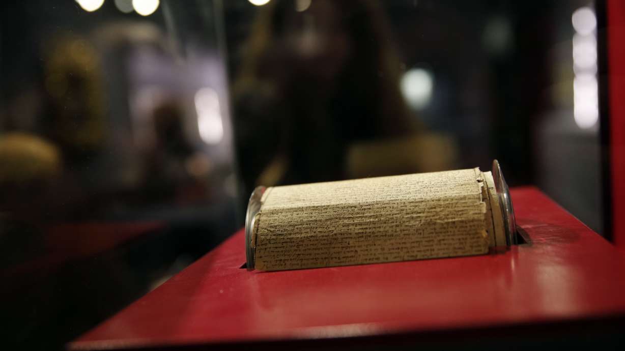 Marquis de Sade text named French treasure, auction canceled
