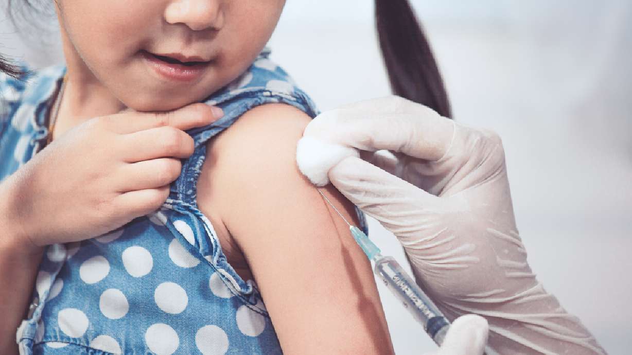 Seattle school system says if students aren't vaccinated, they can't return to classes