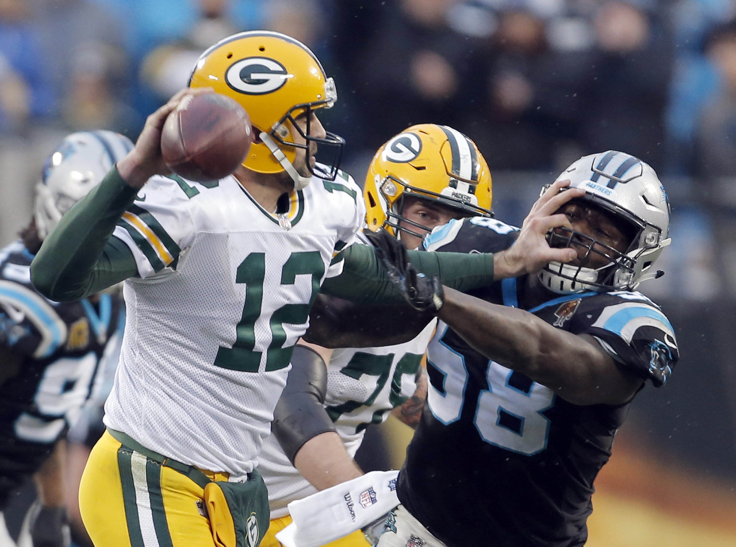 NFL reduces suspension for Panthers' Davis to 1 game