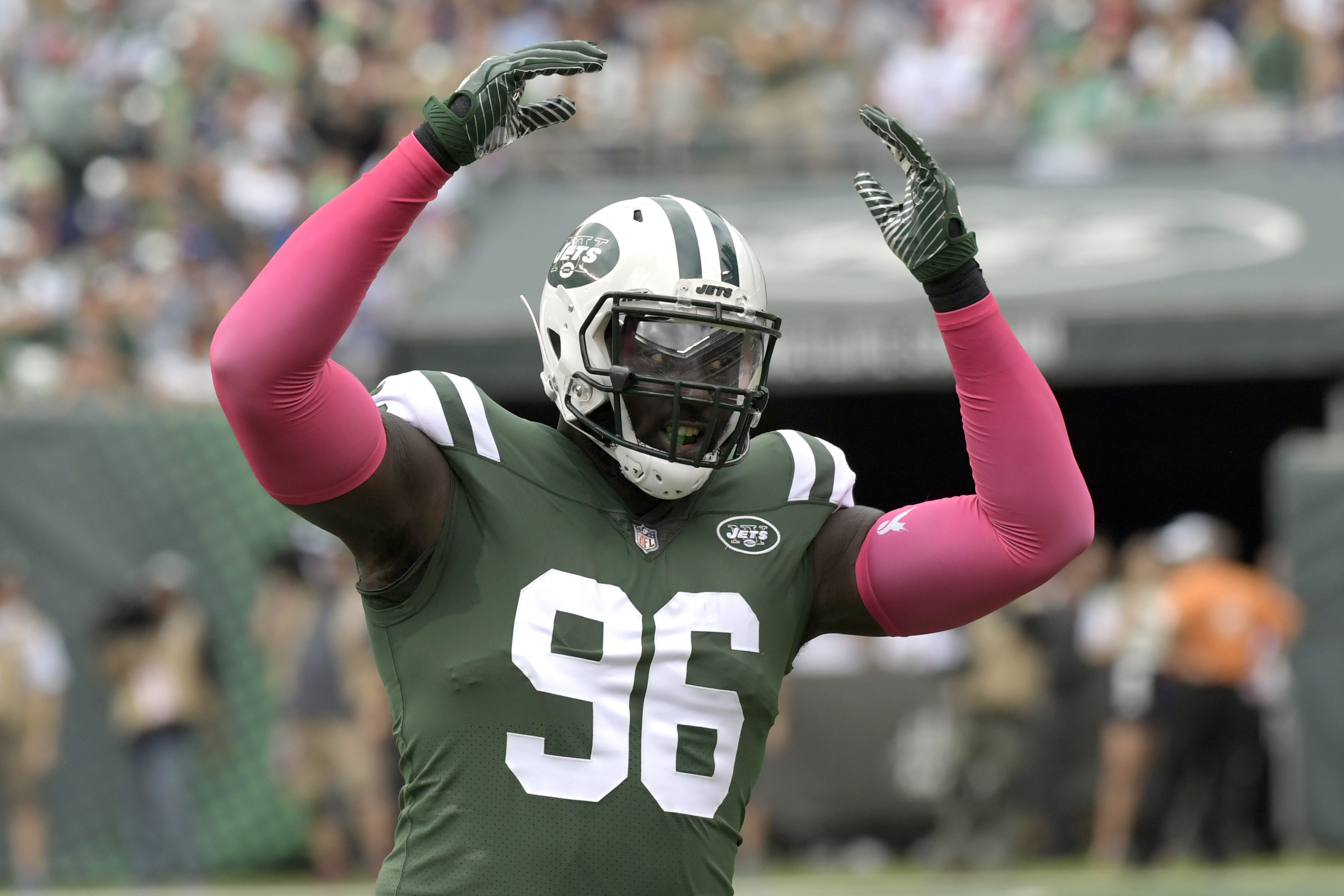 Wilkerson practices for Jets, playing status uncertain