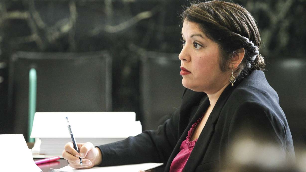 Mom who faked son's cancer sentenced to probation