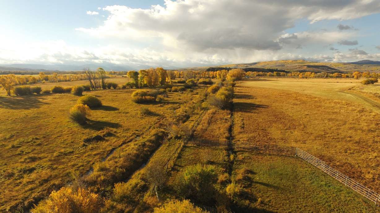 Wyoming's population drops for 2nd straight year