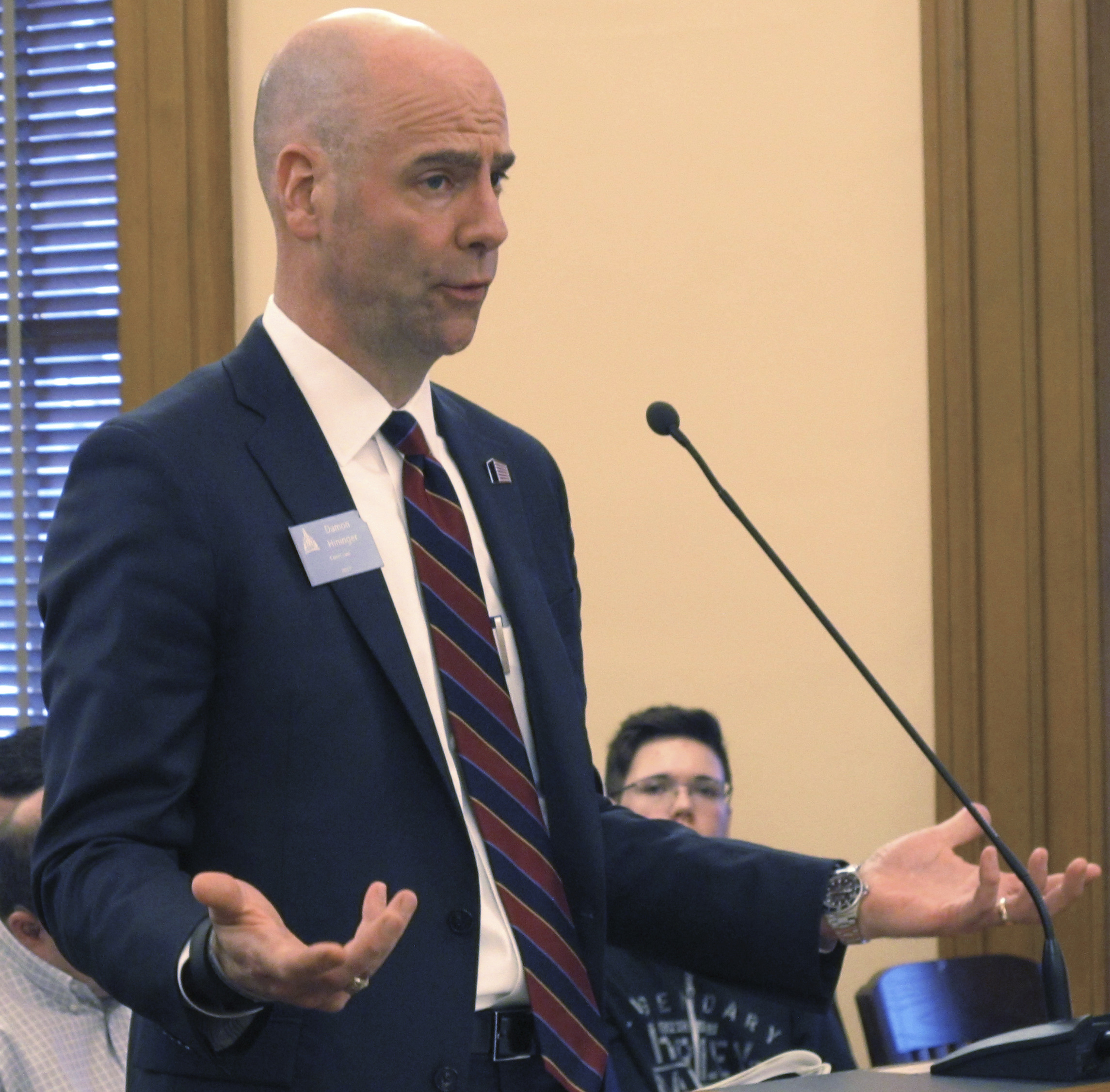 Kansas agency, firm bolster lawmaker support for prison plan