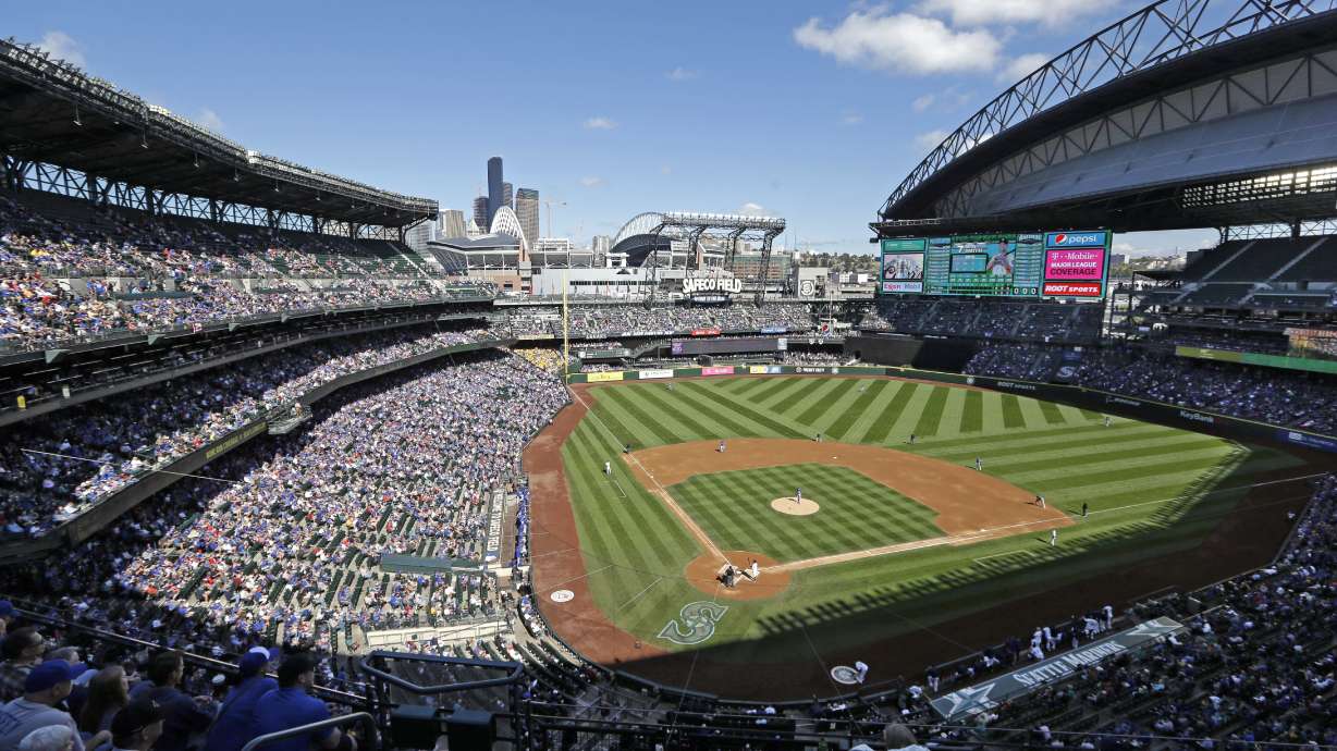 Florida, Texas may attract athletes after tax law change