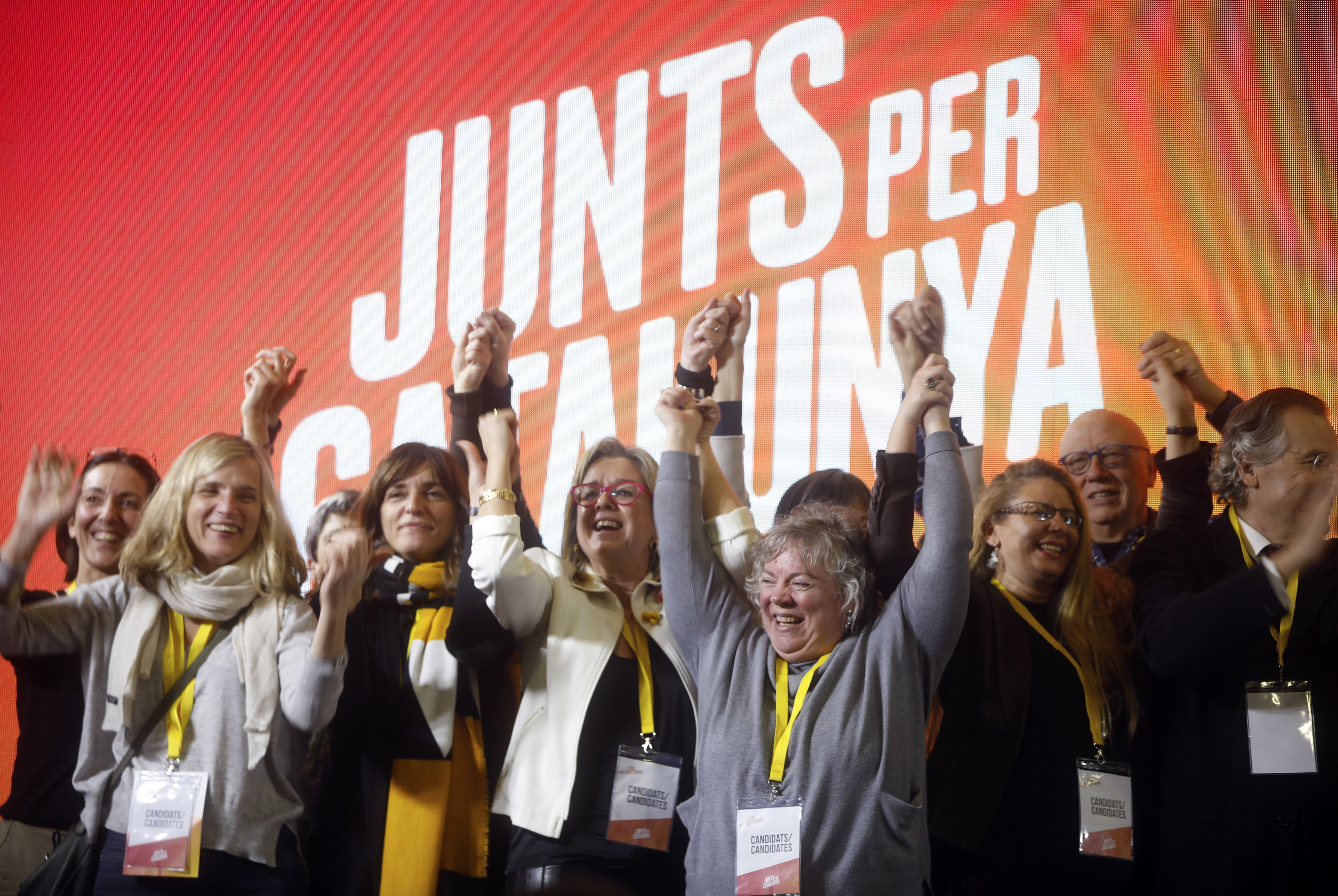 The Latest: Spain PM willing to talk with Catalonia leaders