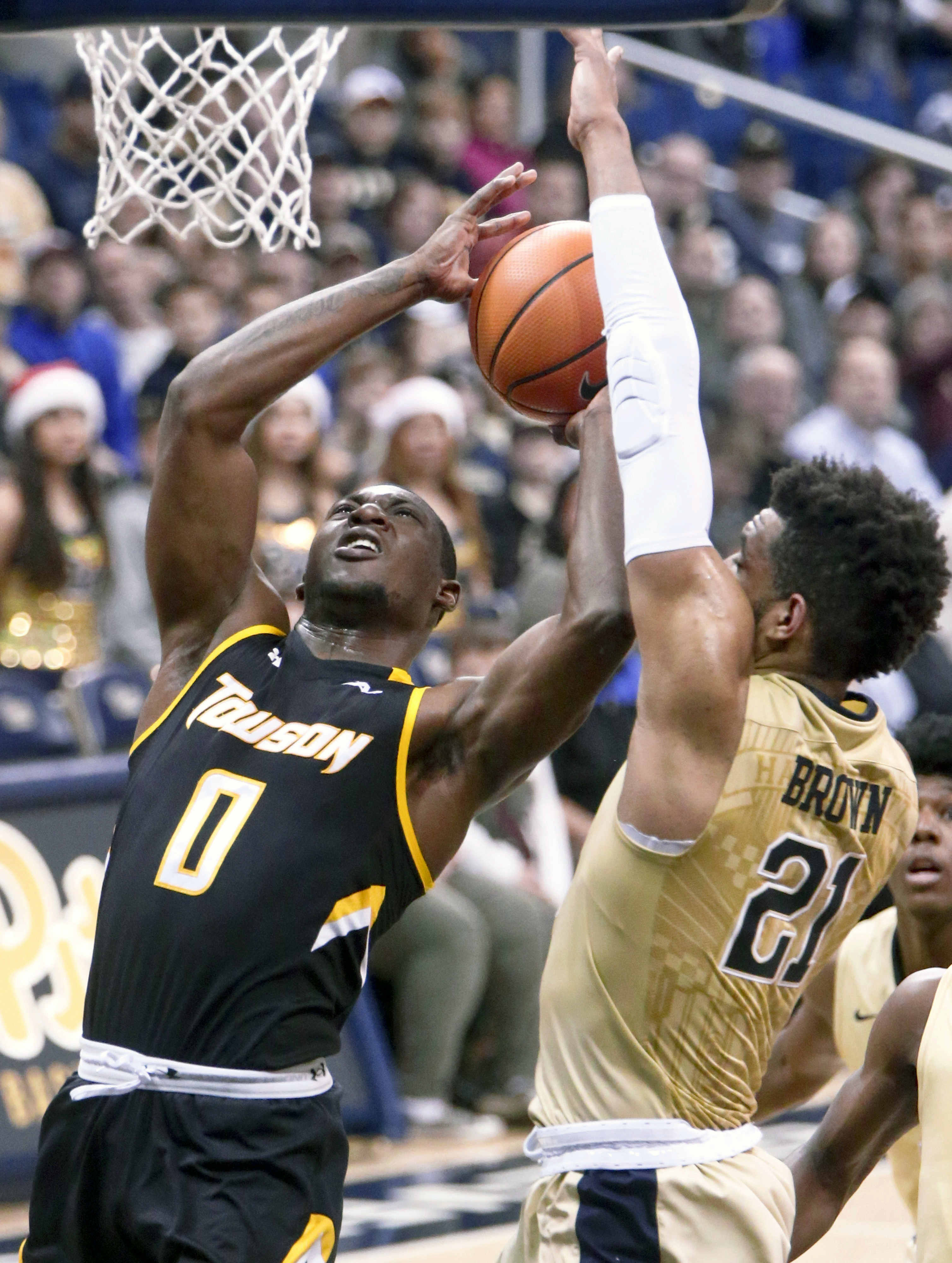 Turnover-prone Pitt outlasts Towson 63-59 behind Parker