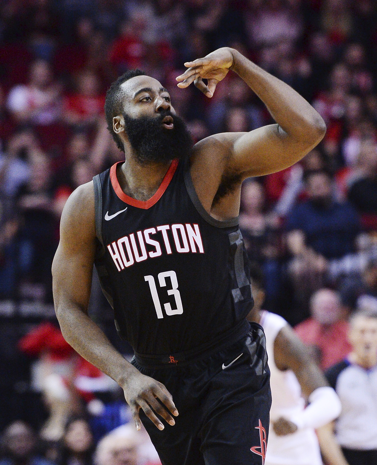 Career night by Rivers leads Clippers over Rockets 128-118