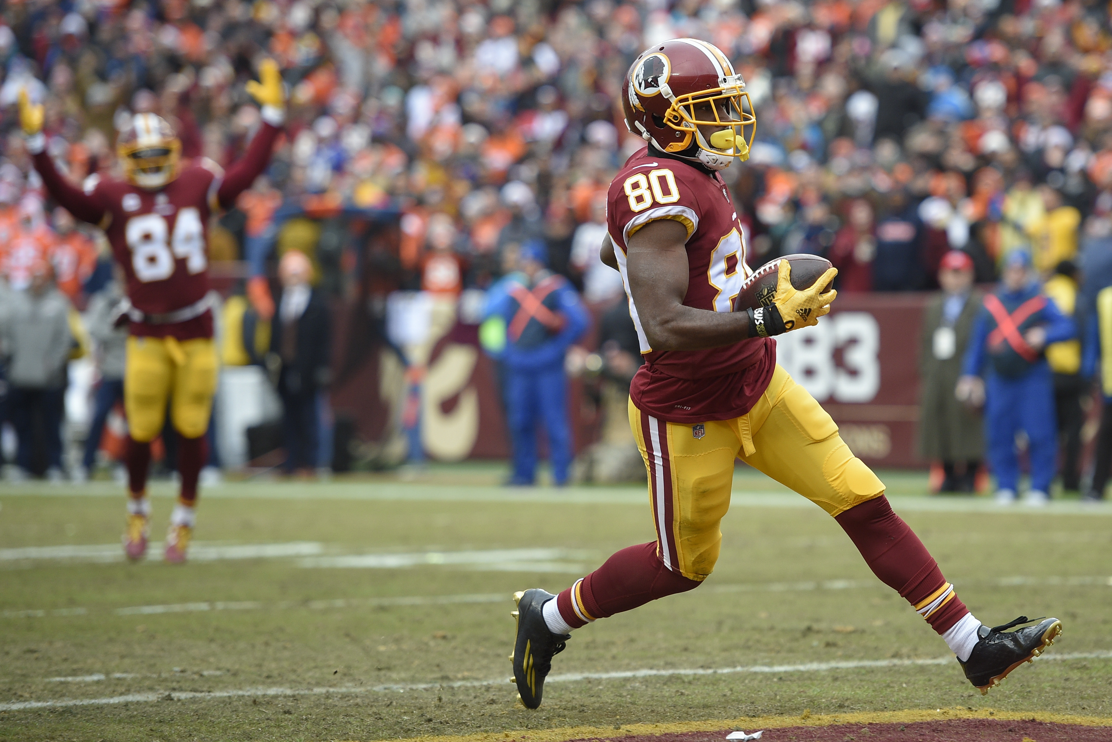 Cousins throws for 3 TDs, Redskins beat Broncos 27-11
