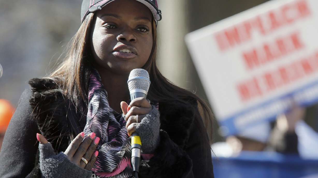 Pardoned by Christie, woman pushes for change to US gun laws