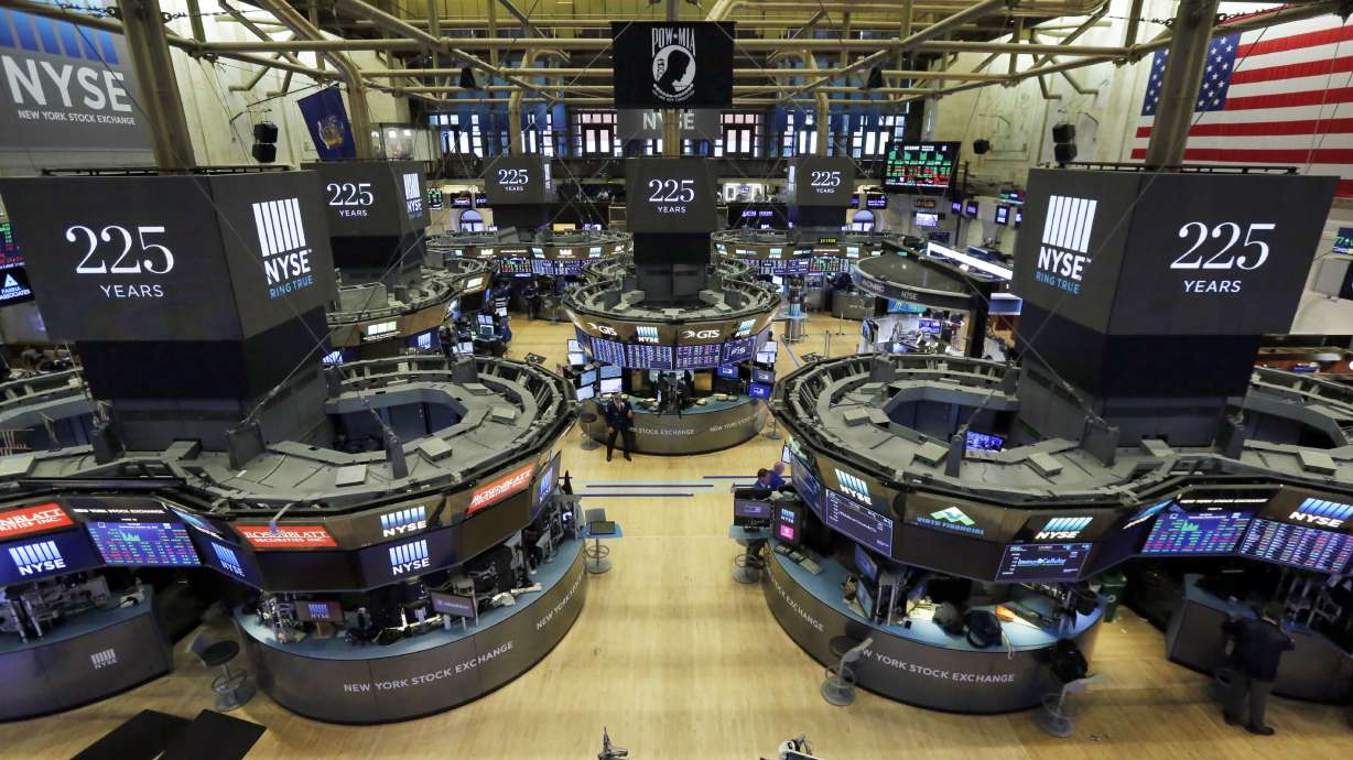 Despite age and doubters, bull market looks to keep running