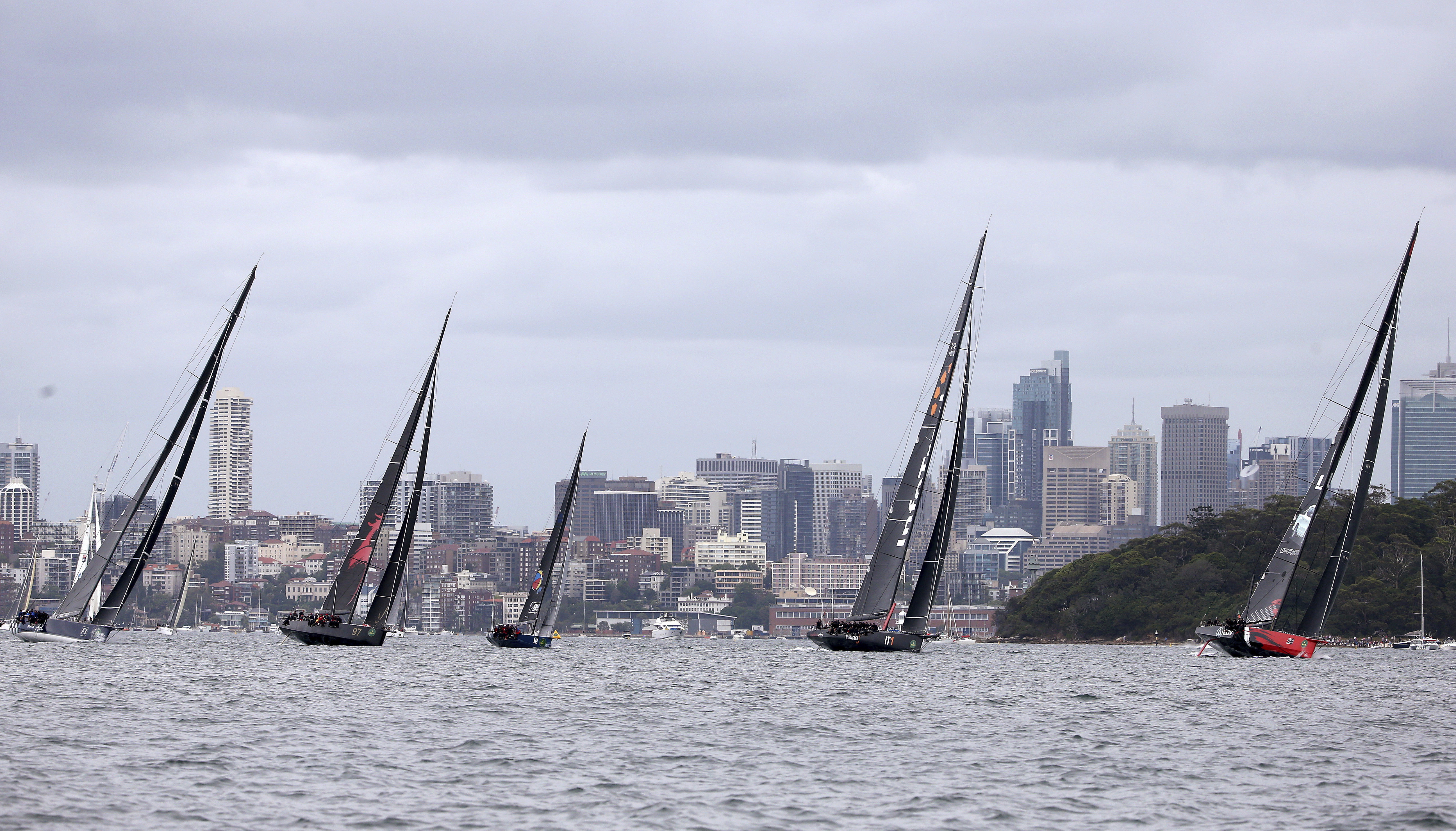 Comanche wins Sydney-Hobart, Wild Oats XI stripped of title