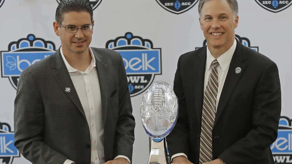 Texas A&M seeks 1st bowl victory since 2014 vs Wake Forest