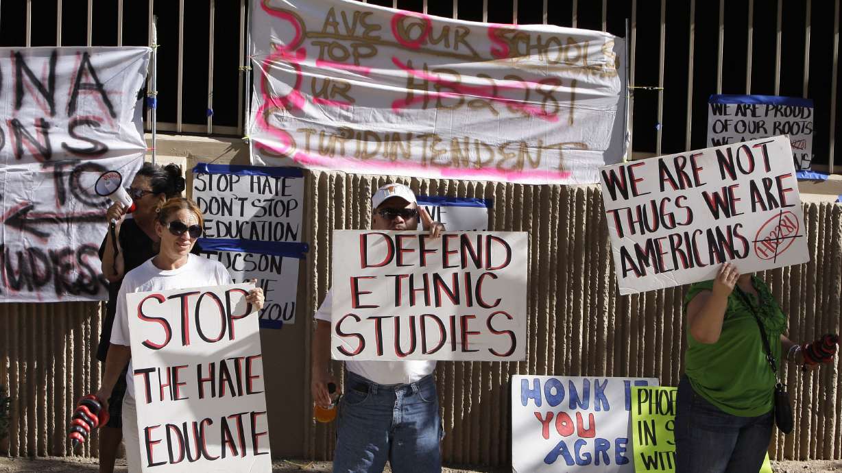 Judge blocks Arizona ethnic studies ban he found was racist