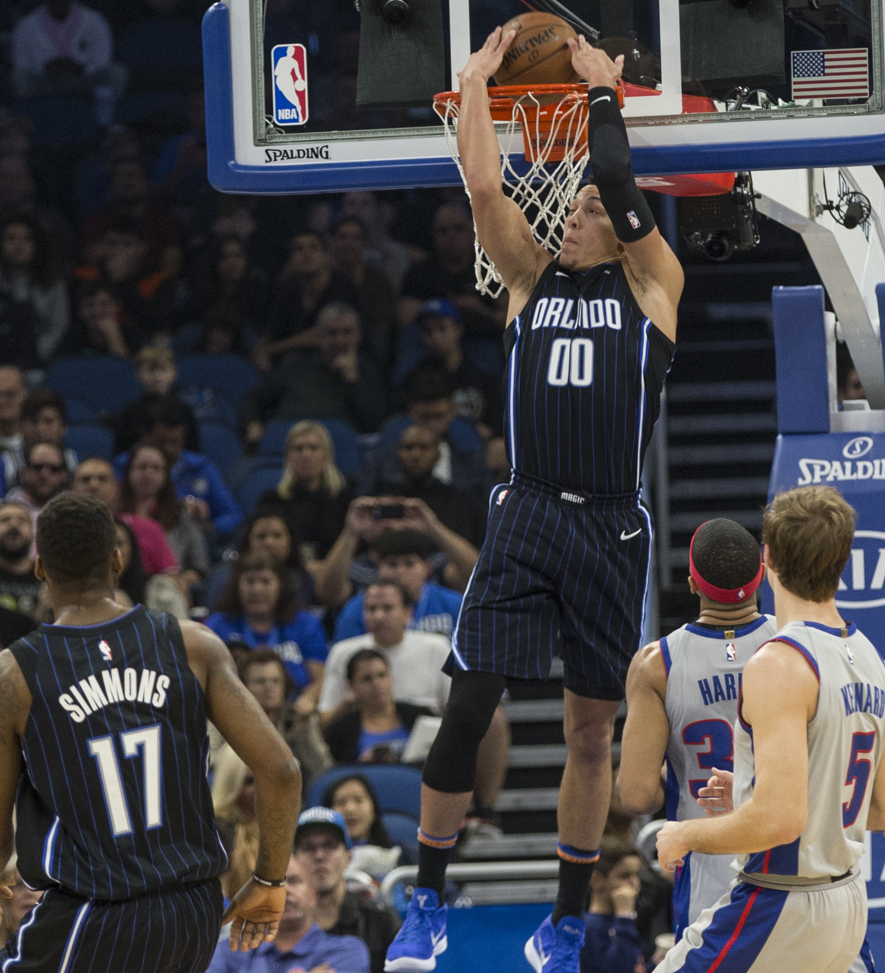 Magic beat Pistons 102-89 to snap nine-game losing streak