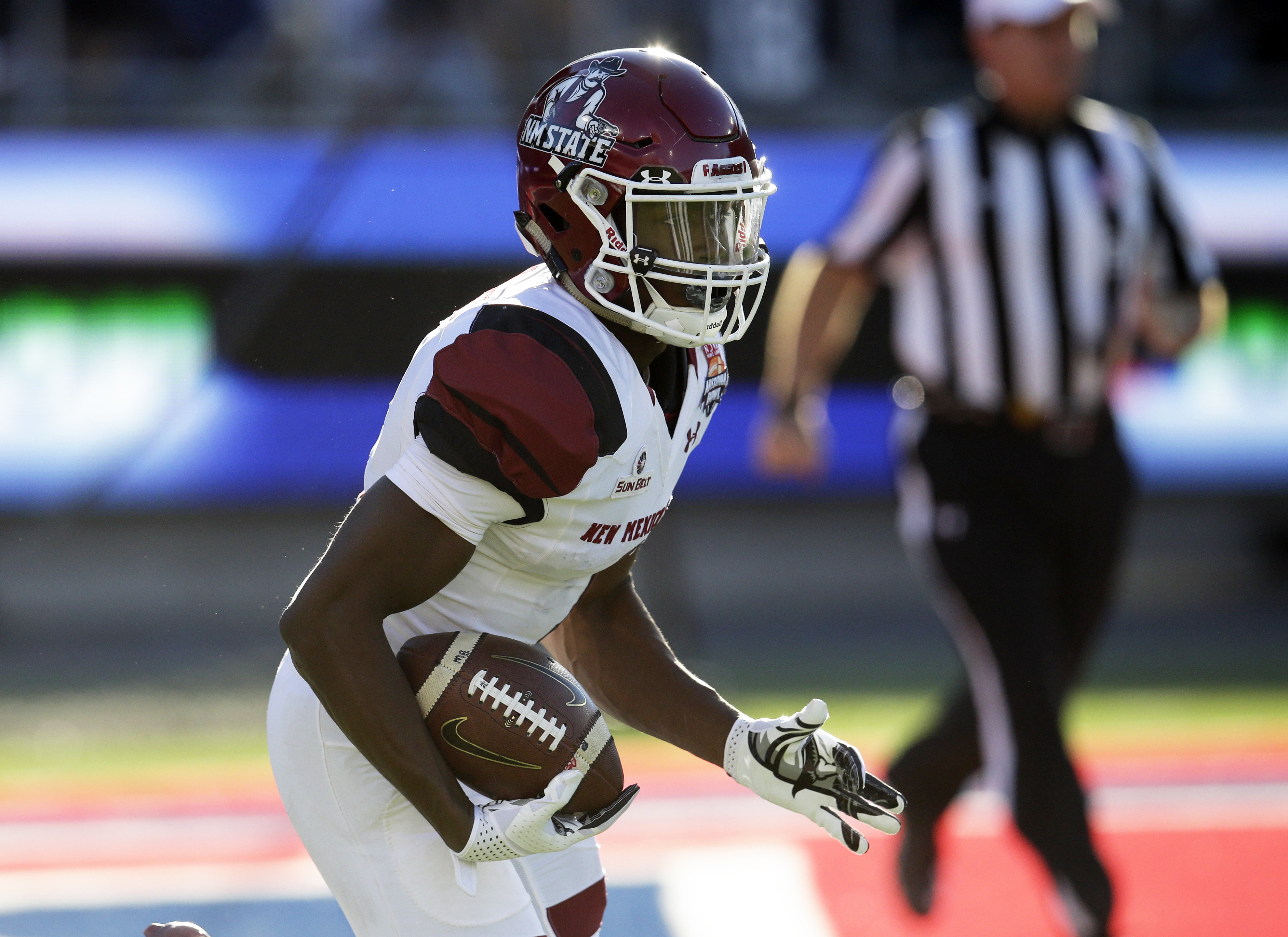 New Mexico State beats Utah State 26-20 in Arizona Bowl