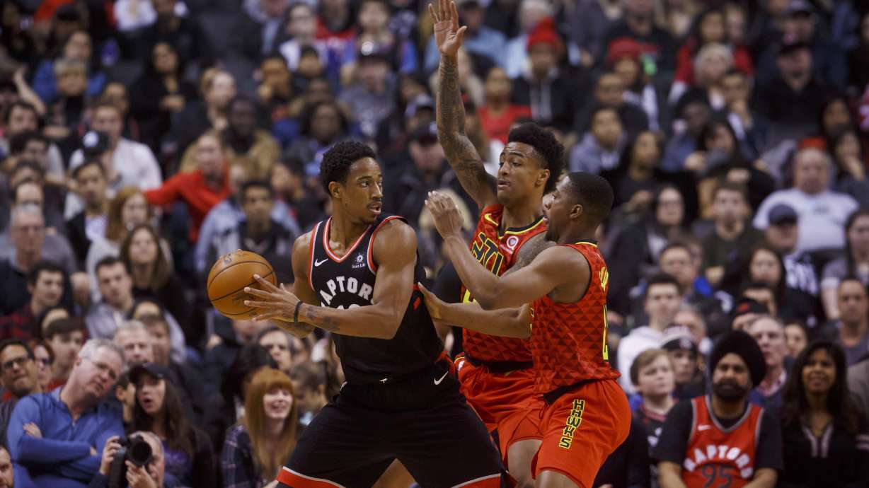 DeRozan scores 25 as Raptors beat Hawks 111-98