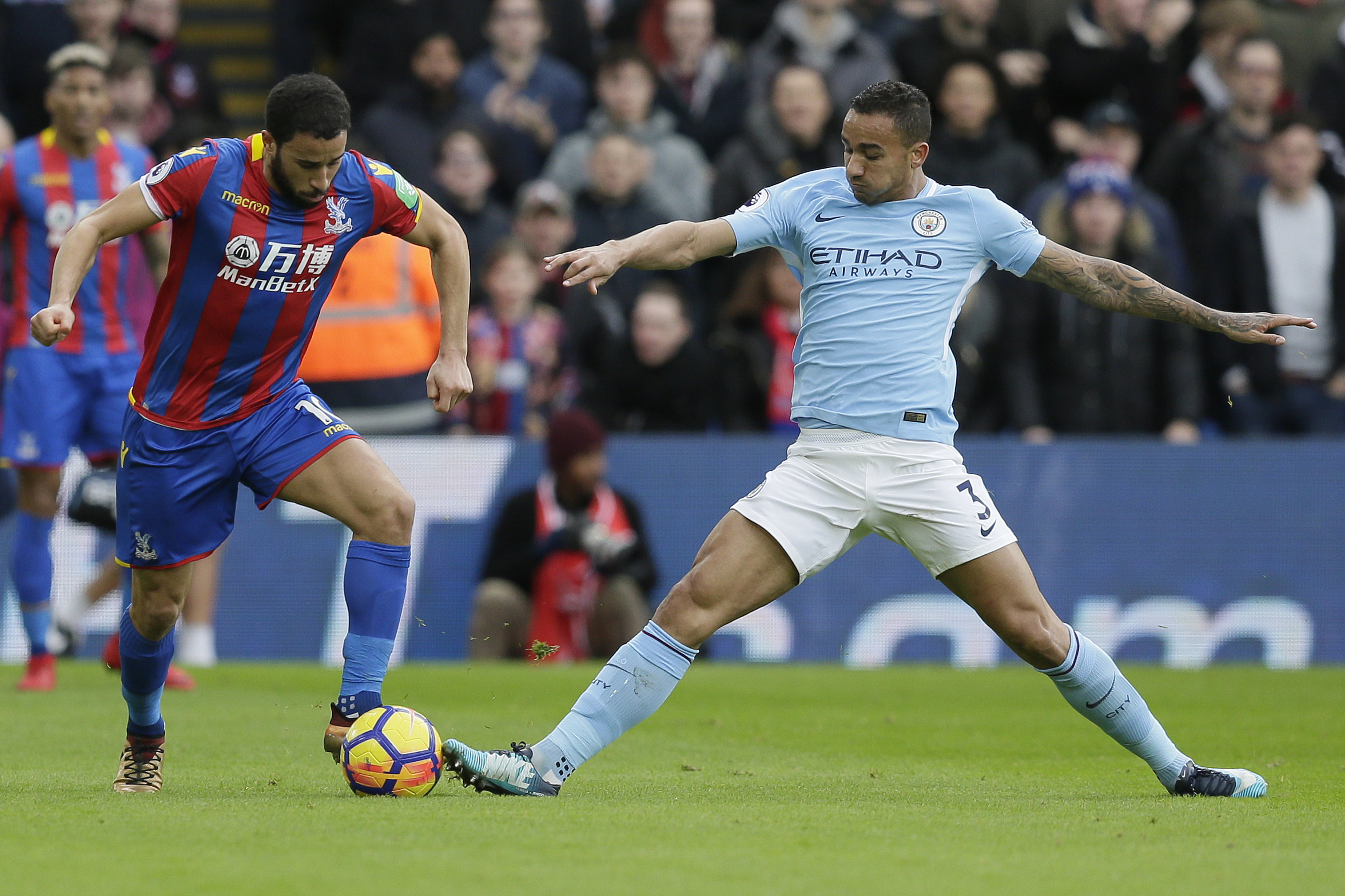 Man City's record winning run ends with 0-0 draw at Palace