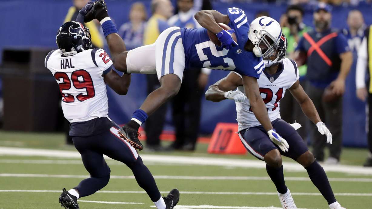 Texans GM taking leave of absence as wife battles cancer