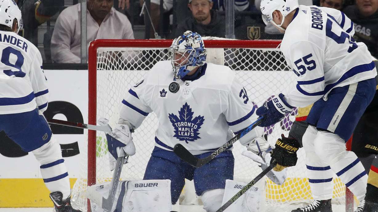 Karlsson has hat trick, Golden Knights beat Maple Leafs 6-3