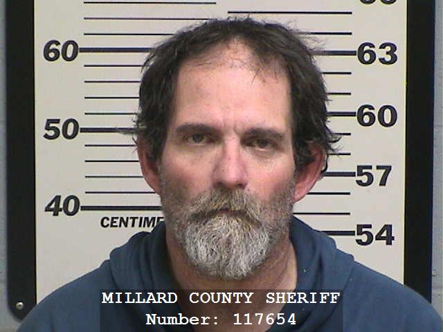 Deputies: Man in custody after assaulting woman, making threats toward law enforcement