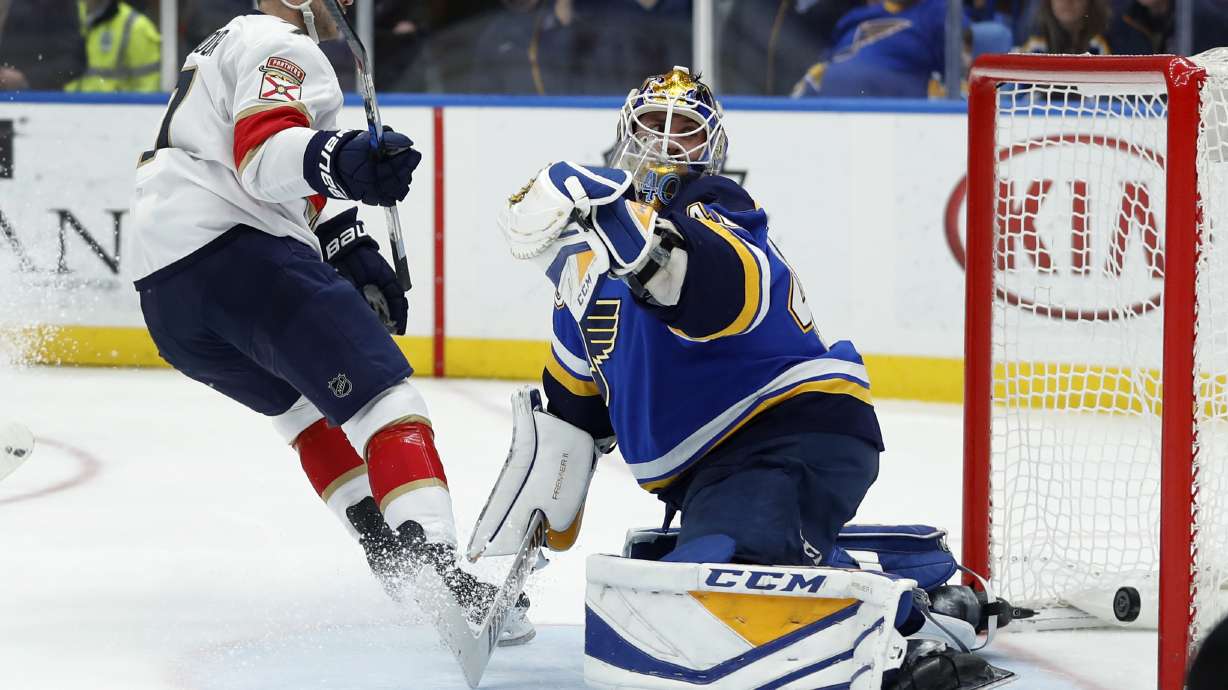 Trocheck helps Panthers rally past Blues 7-4