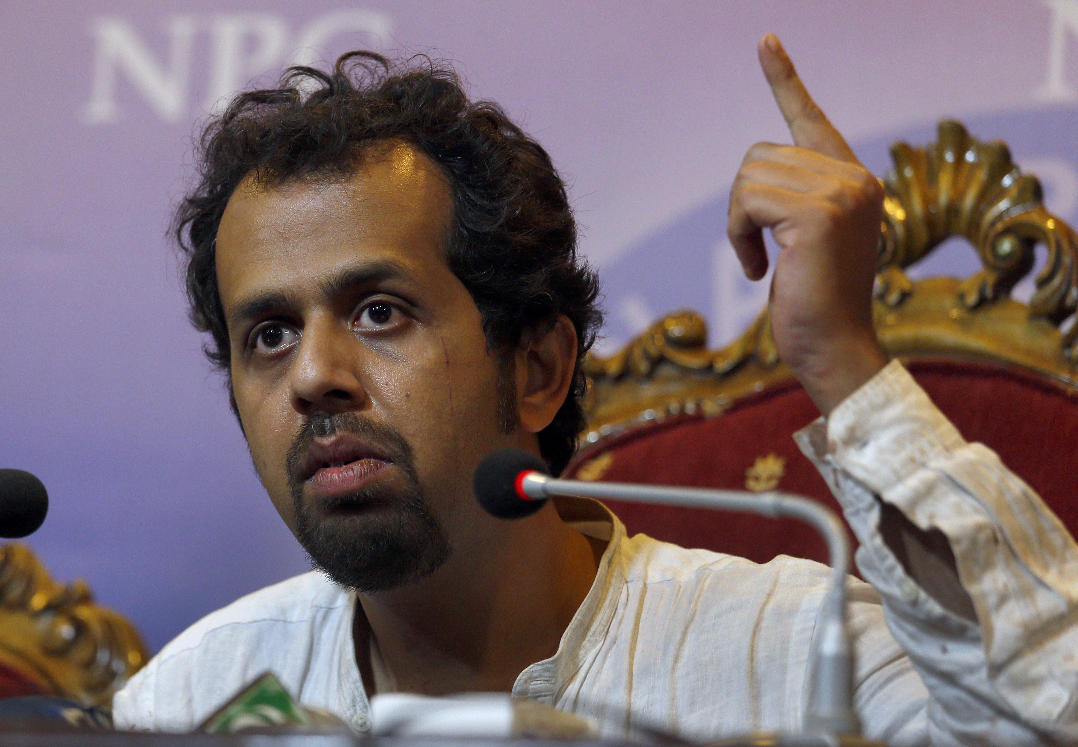 Pakistan reporter says he escaped kidnapping attempt