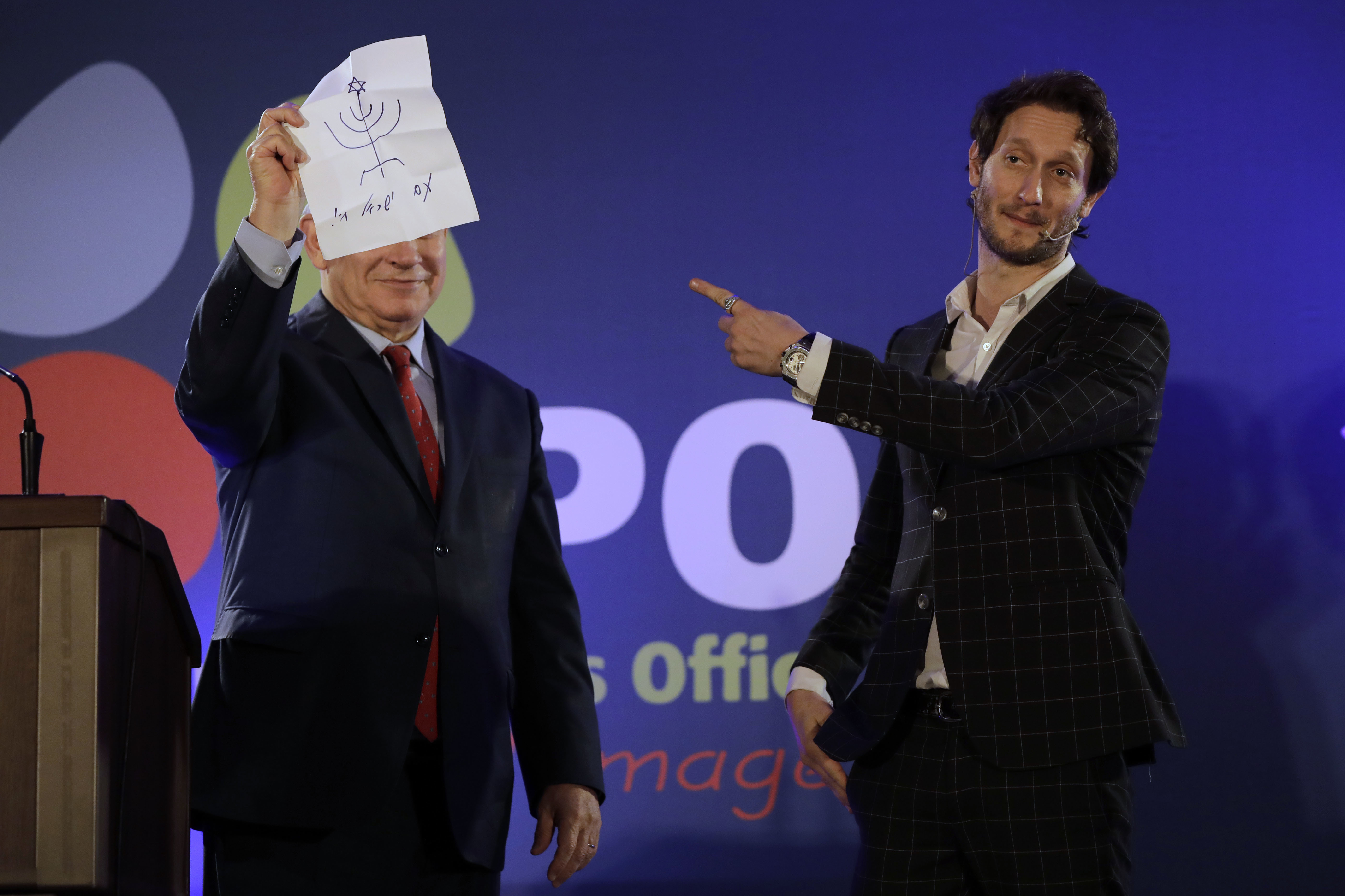 Israeli leader Netanyahu stumps acclaimed mentalist