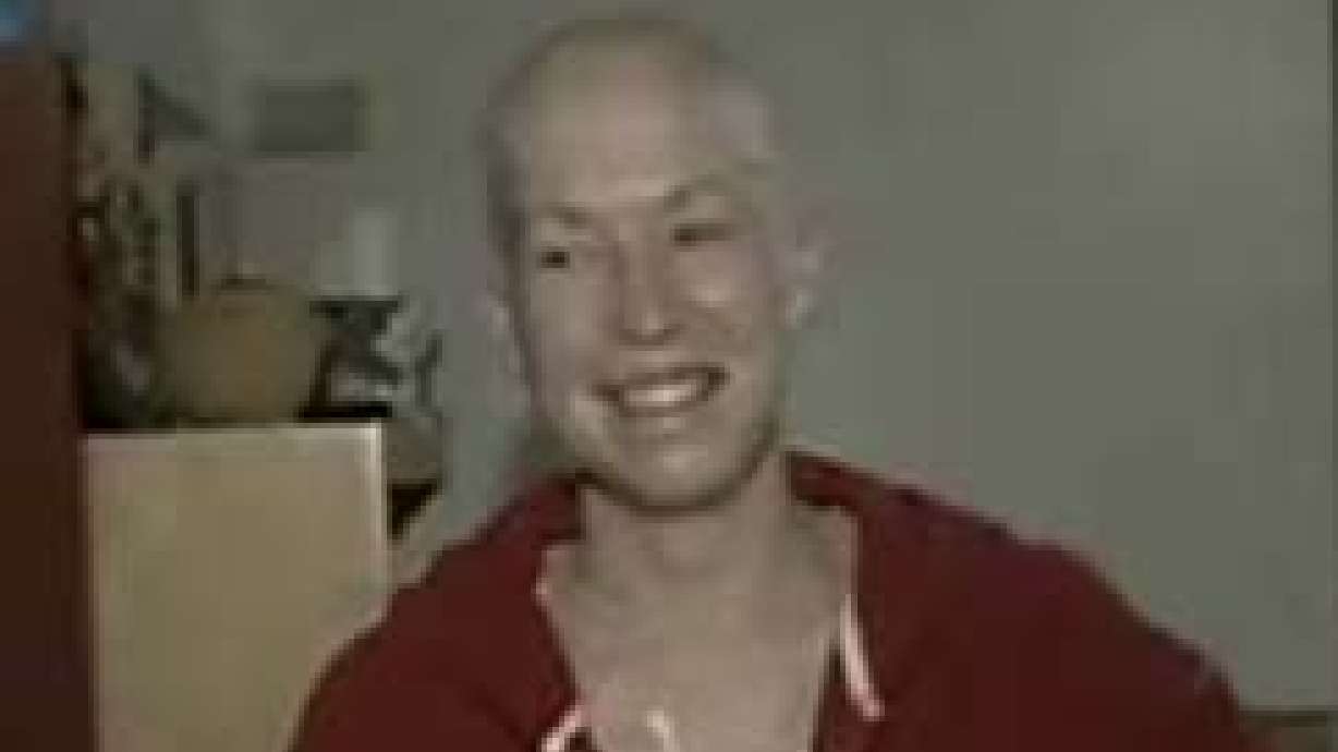 Woman With Cancer Gets a High 5 for Inspiring Others