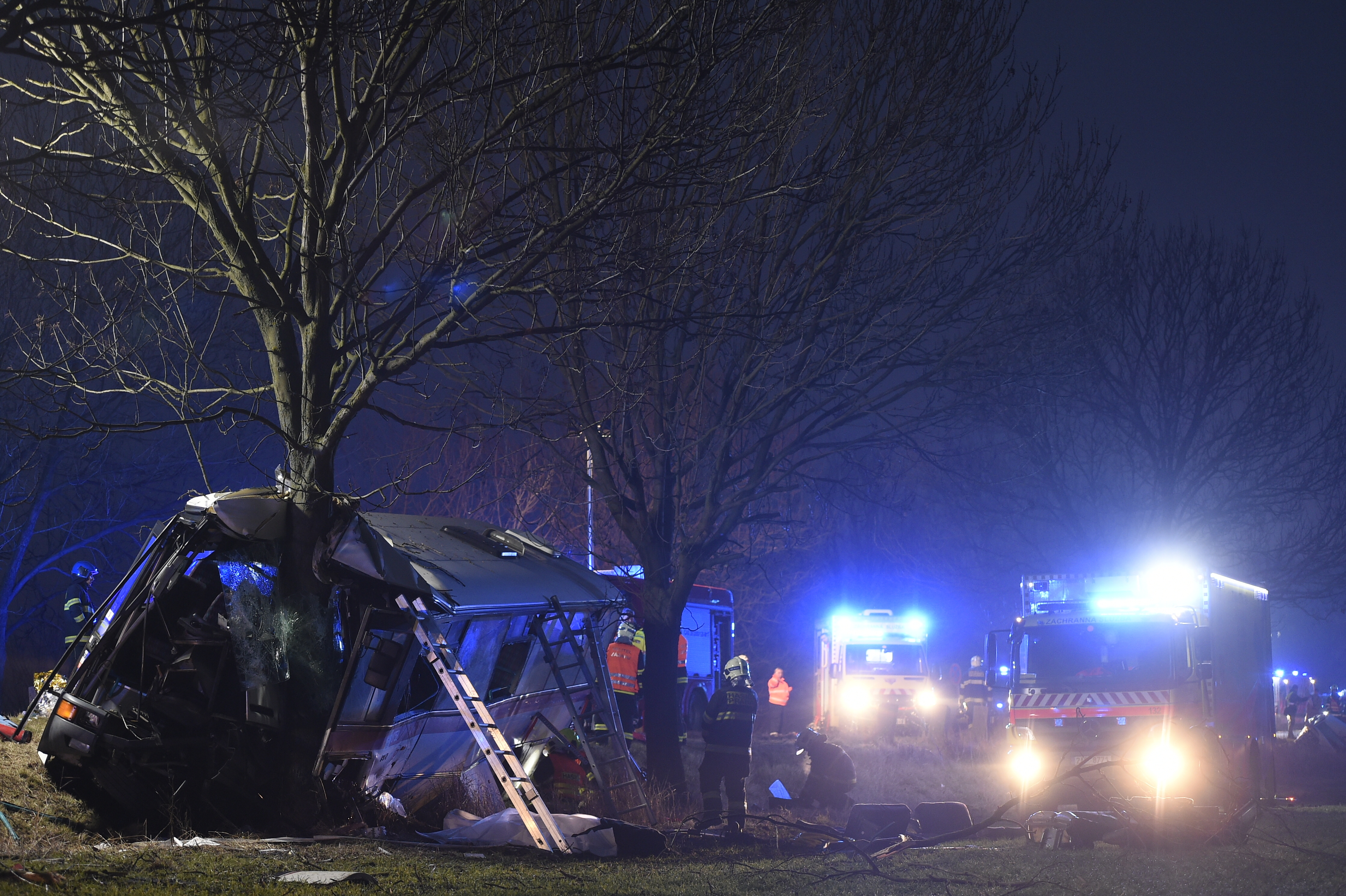 3 dead, 48 injured in bus crash near Czech capital of Prague