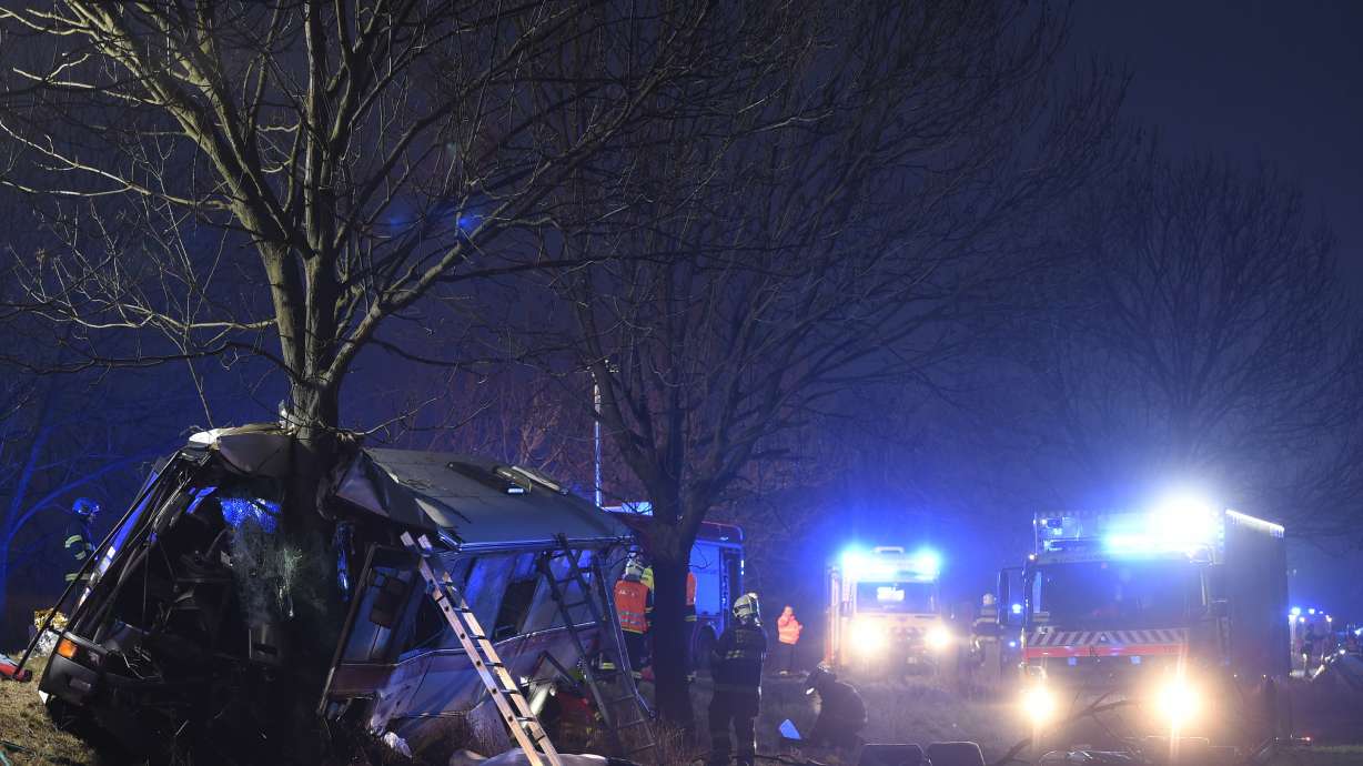 3 dead, 48 injured in bus crash near Czech capital of Prague