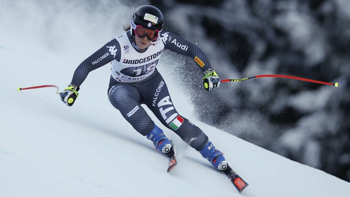 Italian skier Elena Fanchini treating tumor, ends season