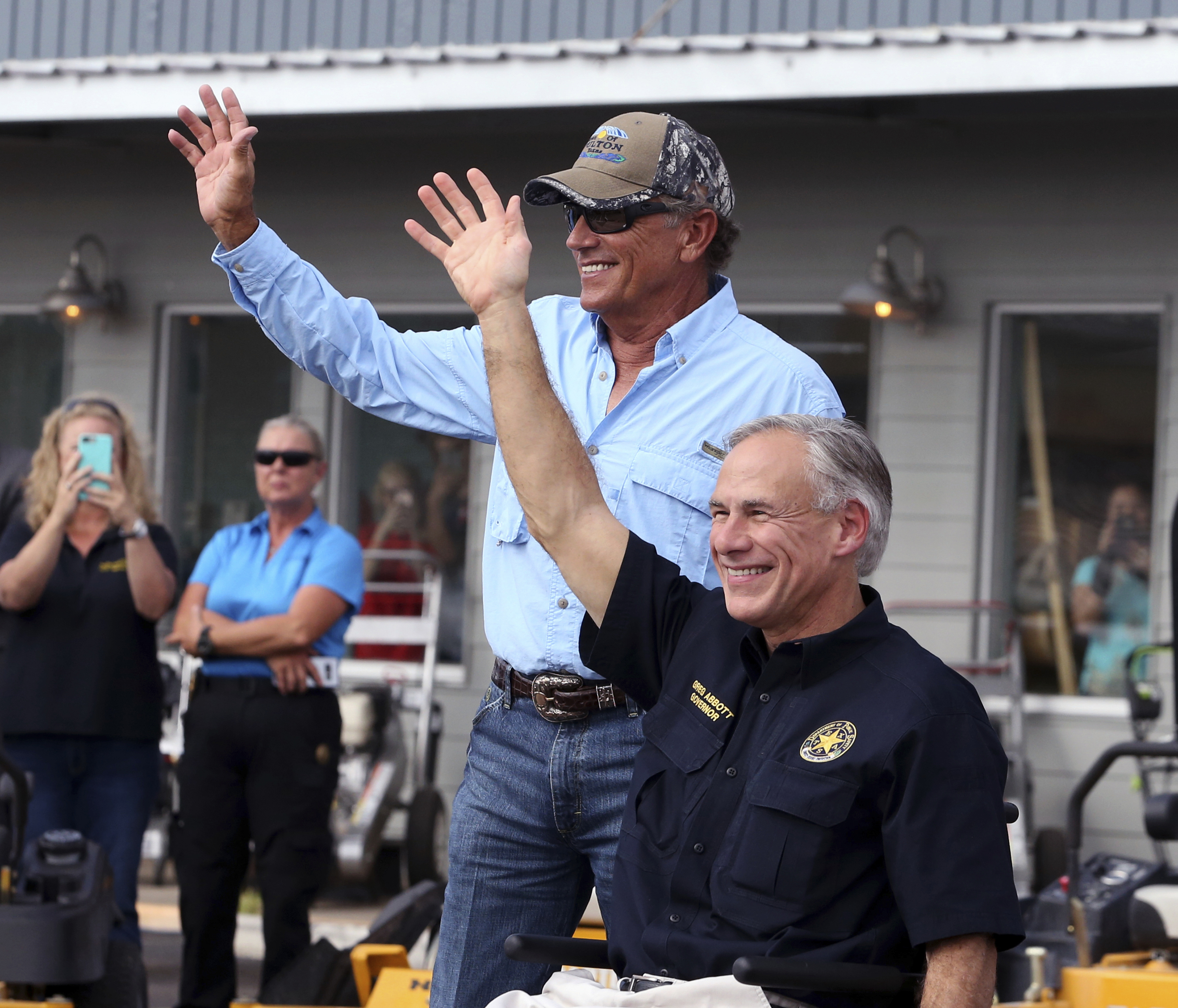 Texas towns hit hard by Hurricane Harvey work to recover