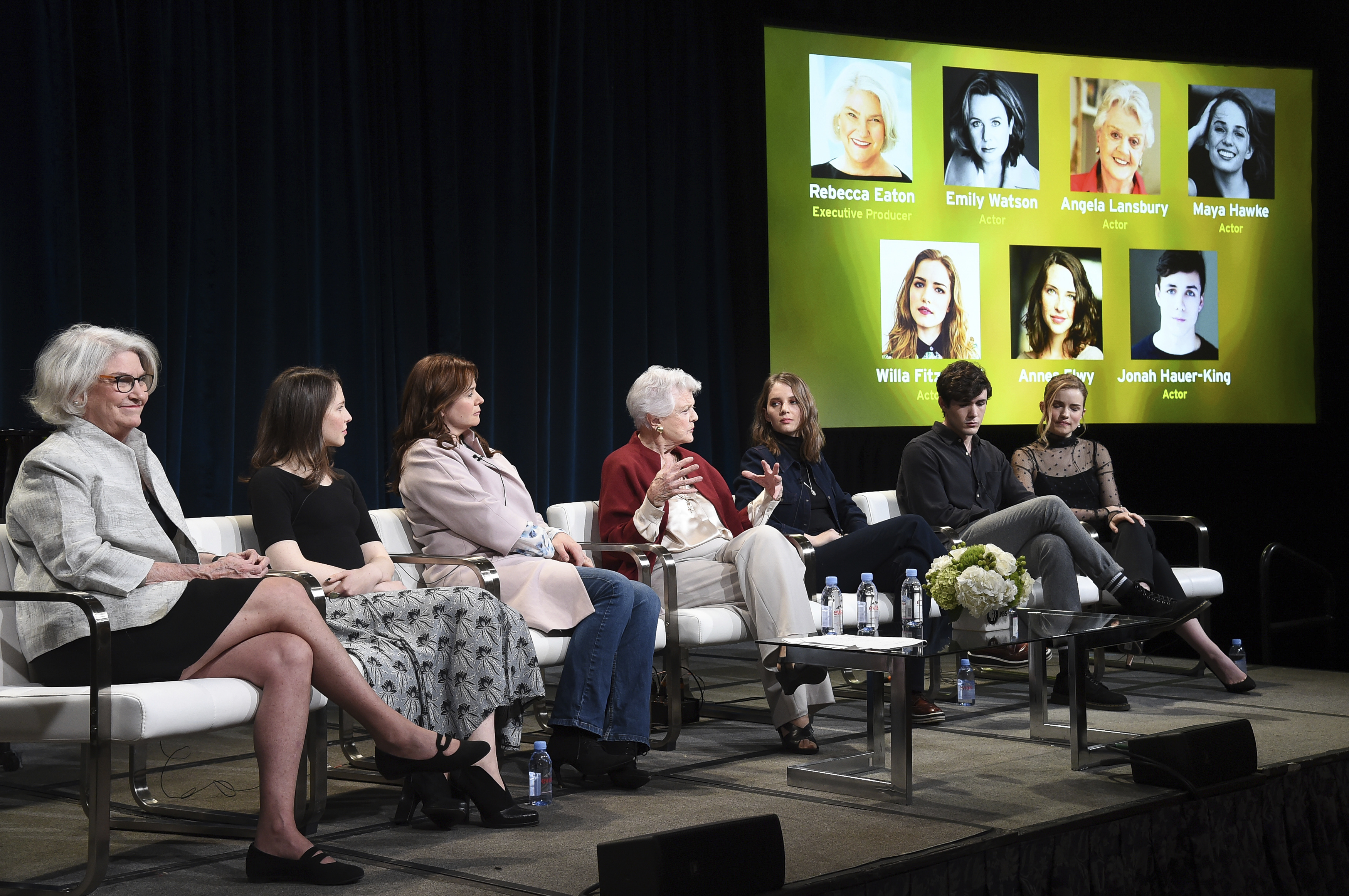 The Latest: Angela Lansbury, 92, schools young actors