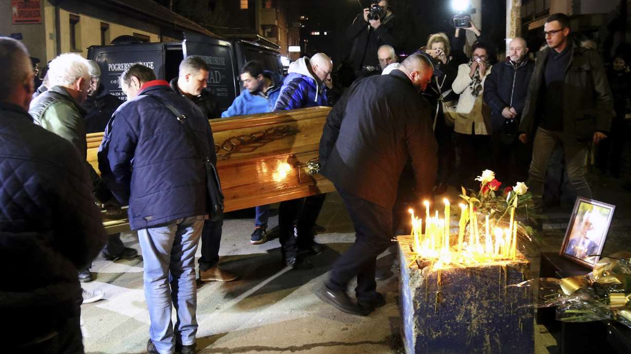 Thousands pay respects to slain Kosovo Serb leader